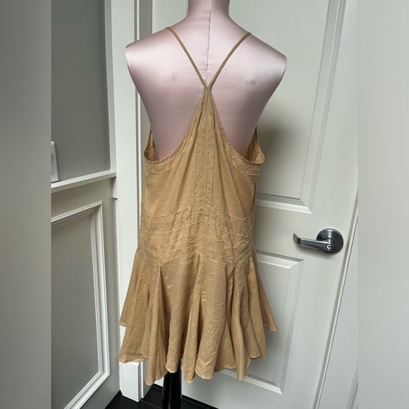 Zara size M flowy and embroidered dress linen/cotton worn once - Picture 3 of 8